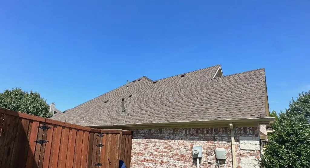 Completed roof replacement project in Orland Hills